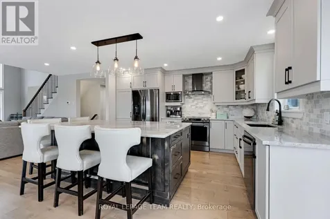 114 Charles Holden Avenue Merrickville-wolford ON K0G 1N0