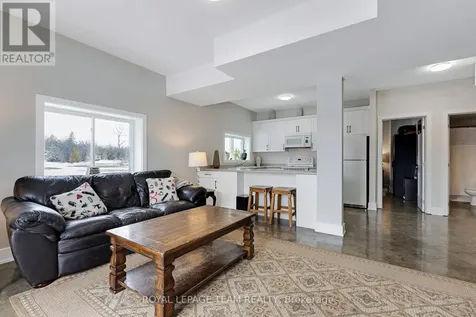 114 Charles Holden Avenue Merrickville-wolford ON K0G 1N0