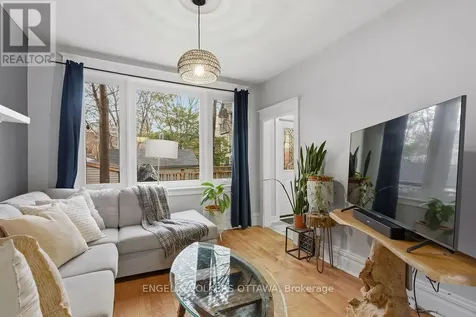 475 Kent Street Ottawa ON K2P 2B6