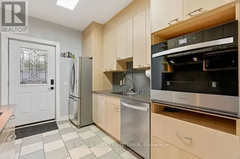475 Kent Street Ottawa ON K2P 2B6