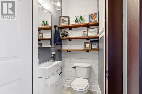 475 Kent Street Ottawa ON K2P 2B6