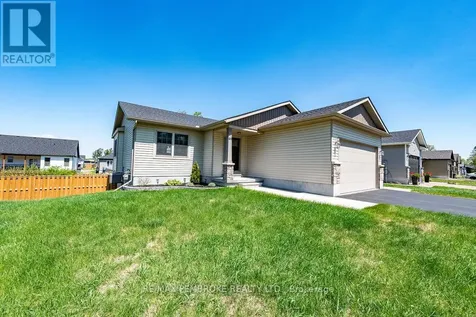 46 Dustin Drive Petawawa ON K8H 0G2