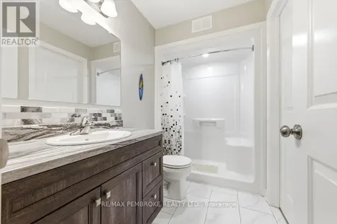 46 Dustin Drive Petawawa ON K8H 0G2