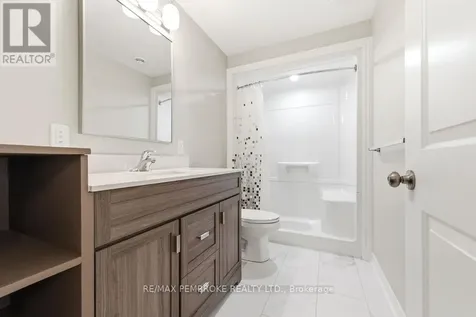 46 Dustin Drive Petawawa ON K8H 0G2