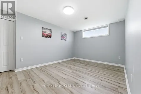 46 Dustin Drive Petawawa ON K8H 0G2
