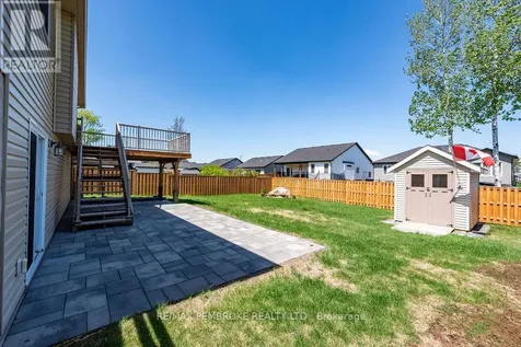 46 Dustin Drive Petawawa ON K8H 0G2