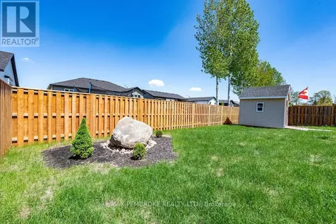 46 Dustin Drive Petawawa ON K8H 0G2