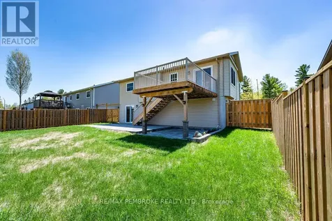 46 Dustin Drive Petawawa ON K8H 0G2