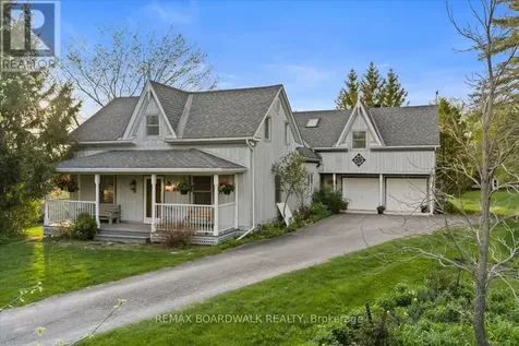 2464 Scrivens Drive Ottawa ON K0A 2P0