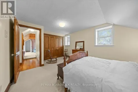 2464 Scrivens Drive Ottawa ON K0A 2P0