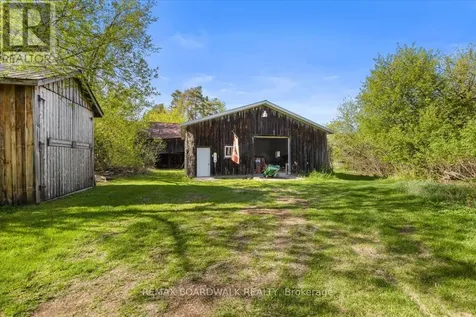 2464 Scrivens Drive Ottawa ON K0A 2P0
