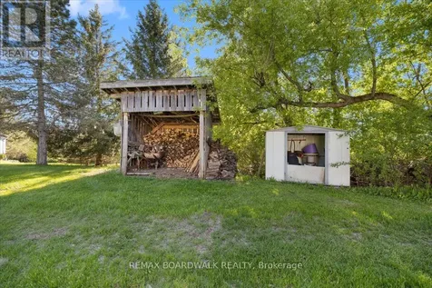 2464 Scrivens Drive Ottawa ON K0A 2P0