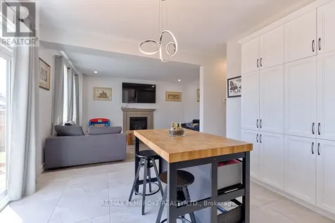 5 Drew Street Petawawa ON K8H 0G7