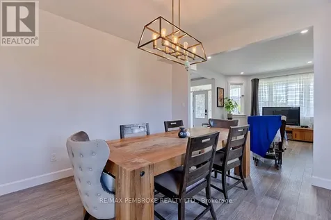 5 Drew Street Petawawa ON K8H 0G7