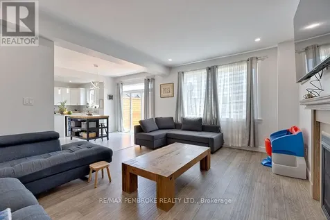 5 Drew Street Petawawa ON K8H 0G7