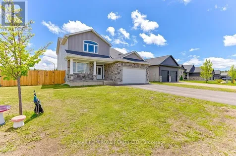 5 Drew Street Petawawa ON K8H 0G7