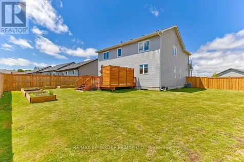 5 Drew Street Petawawa ON K8H 0G7