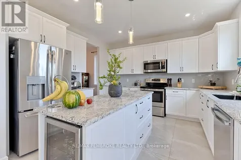 5 Drew Street Petawawa ON K8H 0G7