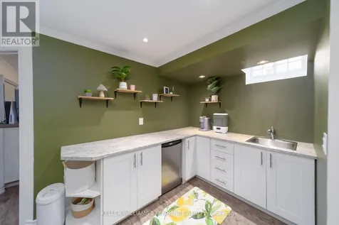 12 Blasi Court Wasaga Beach ON L9Z 0H3