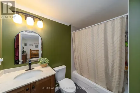 12 Blasi Court Wasaga Beach ON L9Z 0H3