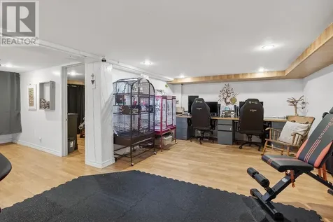 32 Hanna Avenue Capreol ON P0M 1H0