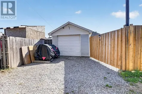 32 Hanna Avenue Capreol ON P0M 1H0