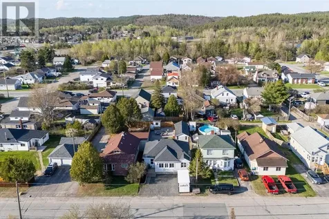 32 Hanna Avenue Capreol ON P0M 1H0