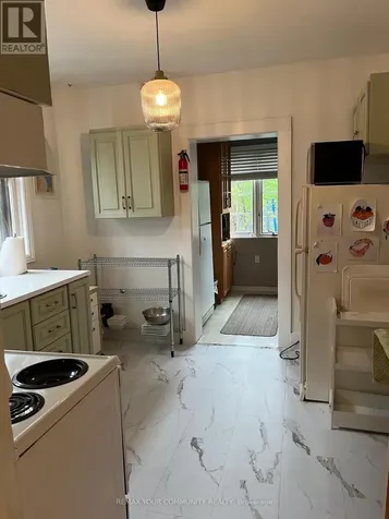 91 Peppler Street Waterloo ON N2J 3C9