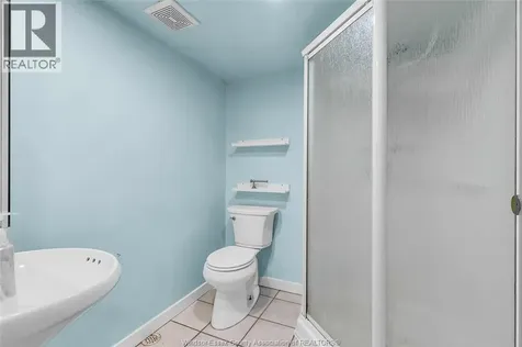 9015 Copperfield Court Windsor ON N8S 4H2