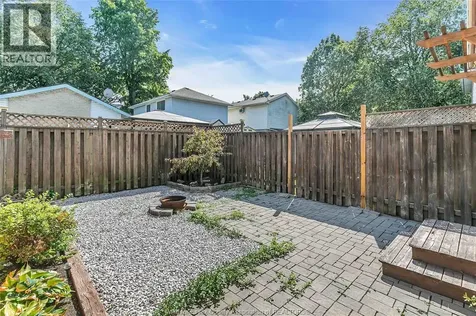 9015 Copperfield Court Windsor ON N8S 4H2