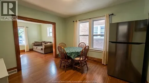 721-723 Campbell Avenue Windsor ON N9B 2H6