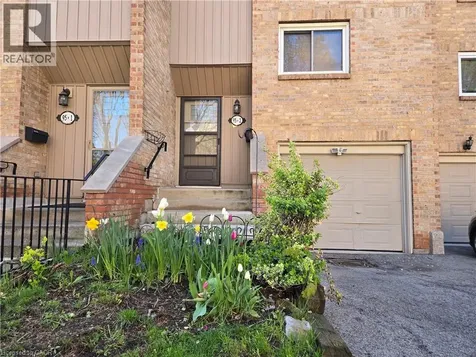 95 Fonthill Road Hamilton ON L9C 6T1