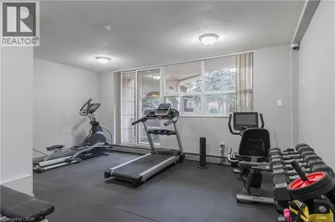 6390 Huggins Street Niagara Falls ON L2J 1H1