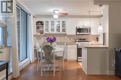 6390 Huggins Street Niagara Falls ON L2J 1H1
