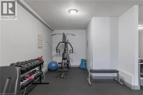 6390 Huggins Street Niagara Falls ON L2J 1H1