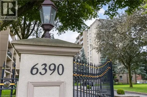 6390 Huggins Street Niagara Falls ON L2J 1H1