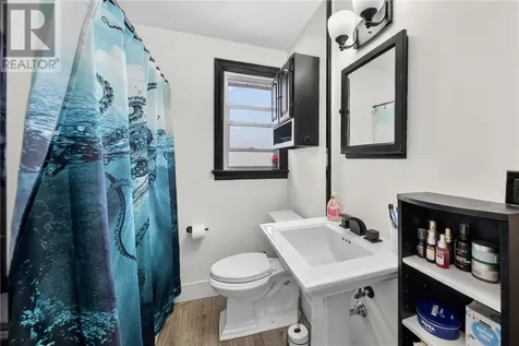 512 White Avenue Sudbury ON P3C 2G5