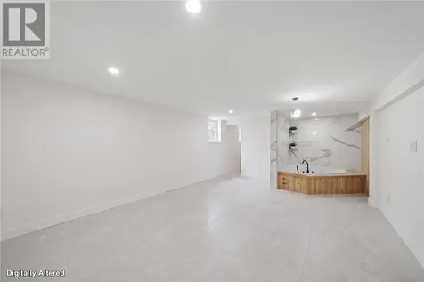 512 White Avenue Sudbury ON P3C 2G5