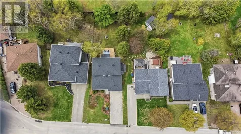 2559 Cavendish Court Sudbury ON P3E 5Y1