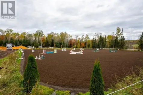 1604 Memorial Park Drive Powassan ON P0H 1Z0