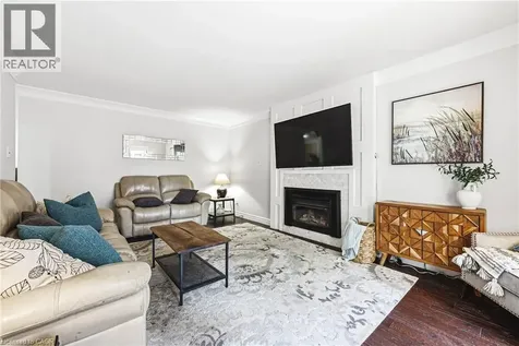 3217 Sovereign Road Burlington ON L7M 2V7