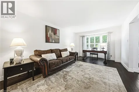 3217 Sovereign Road Burlington ON L7M 2V7