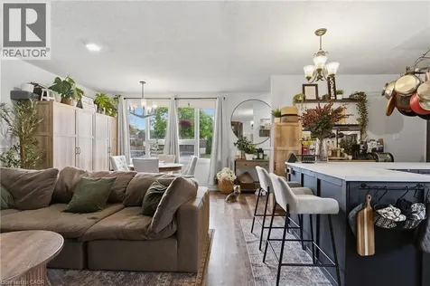 115 Gordon Drummond Avenue Stoney Creek ON L8J 1E9