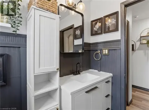 115 Gordon Drummond Avenue Stoney Creek ON L8J 1E9