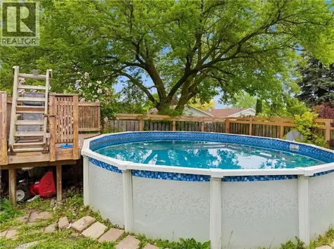 115 Gordon Drummond Avenue Stoney Creek ON L8J 1E9