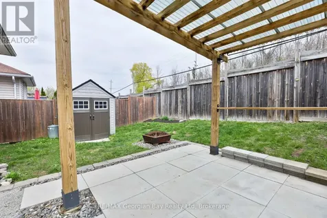 415 Irwin Street Midland ON L4R 2V6