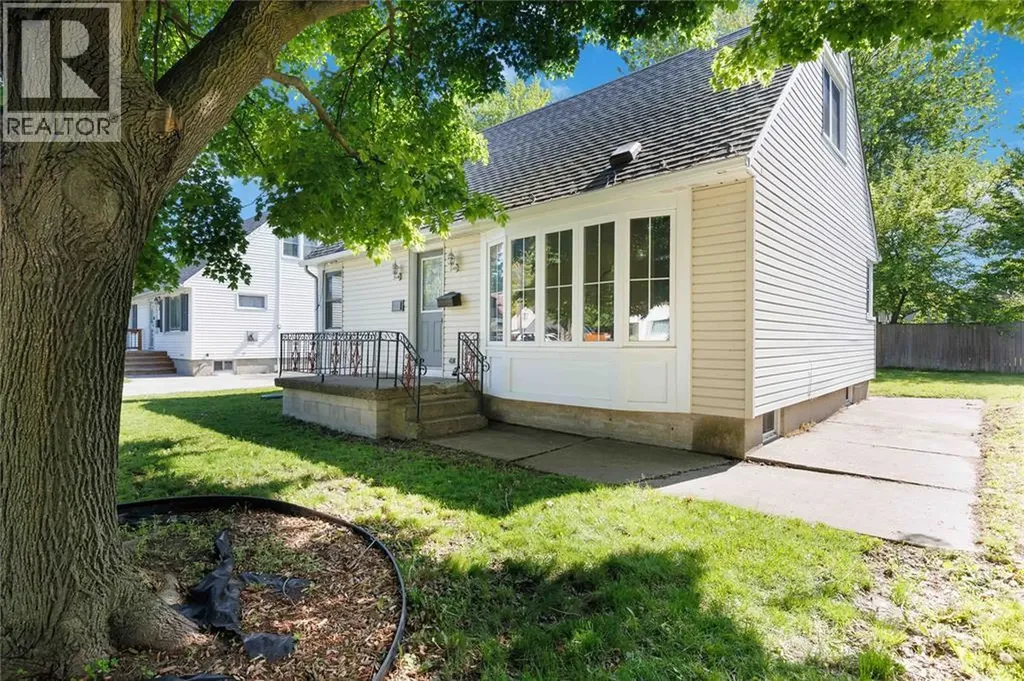 580 Indian Road North Sarnia ON N7T 7G6