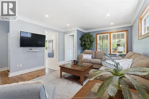 1075 Esdras Place Windsor ON N8S 2N1
