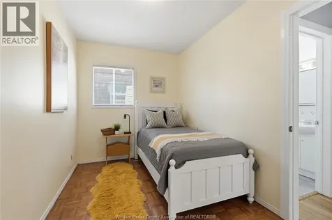 1075 Esdras Place Windsor ON N8S 2N1
