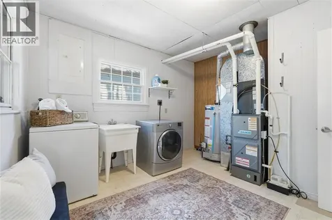 1075 Esdras Place Windsor ON N8S 2N1